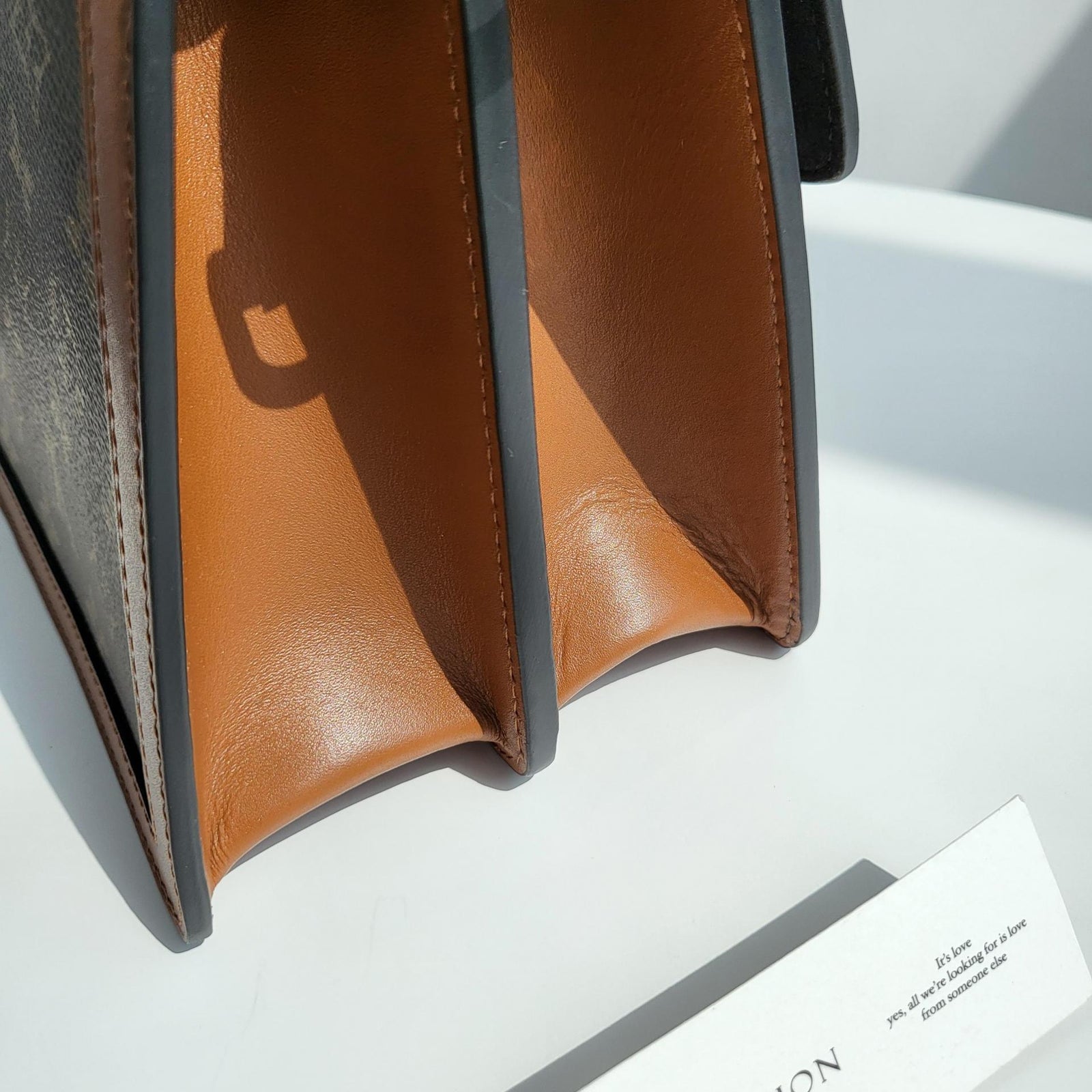 루이비통 모노그램 도핀백 MM