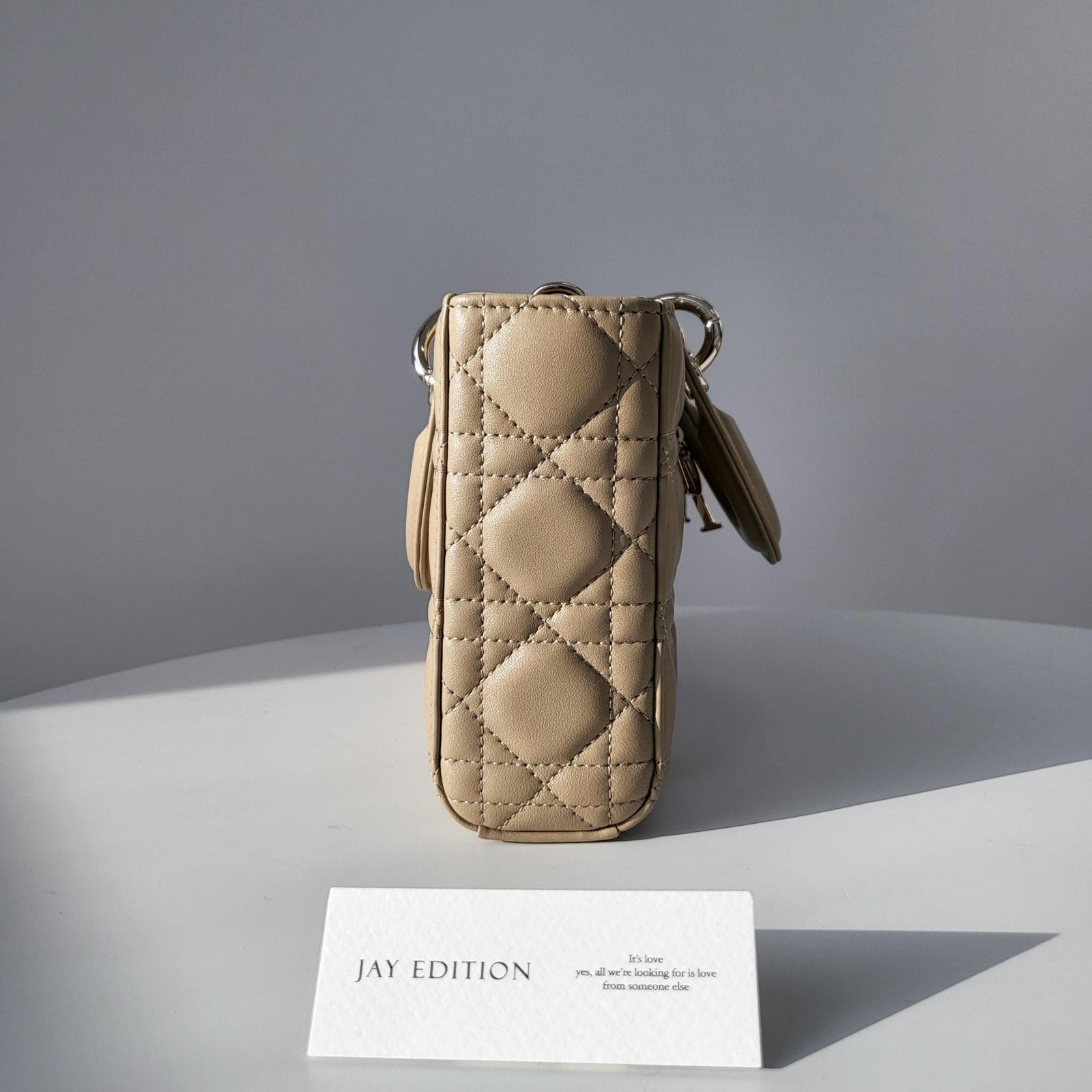 디올 디 조이백 미디움