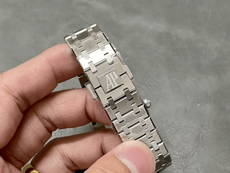 오데마피게 로얄오크 67651 스틸 검판 (33mm,쿼츠)