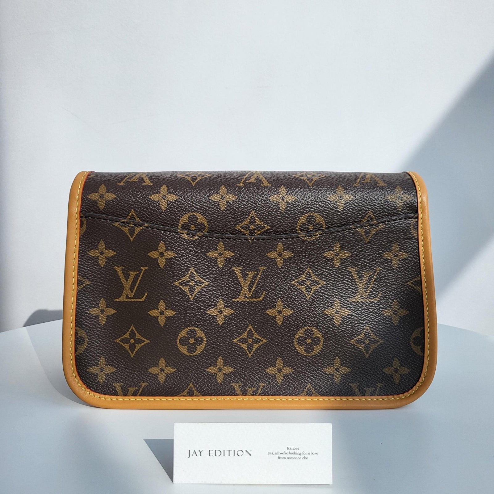 루이비통 다이앤 모노그램