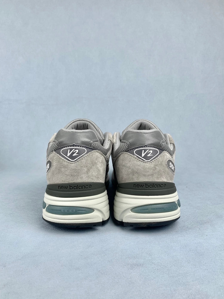 뉴발란스 991v2 메이드 인 UK 락 릿지 알로이 실버