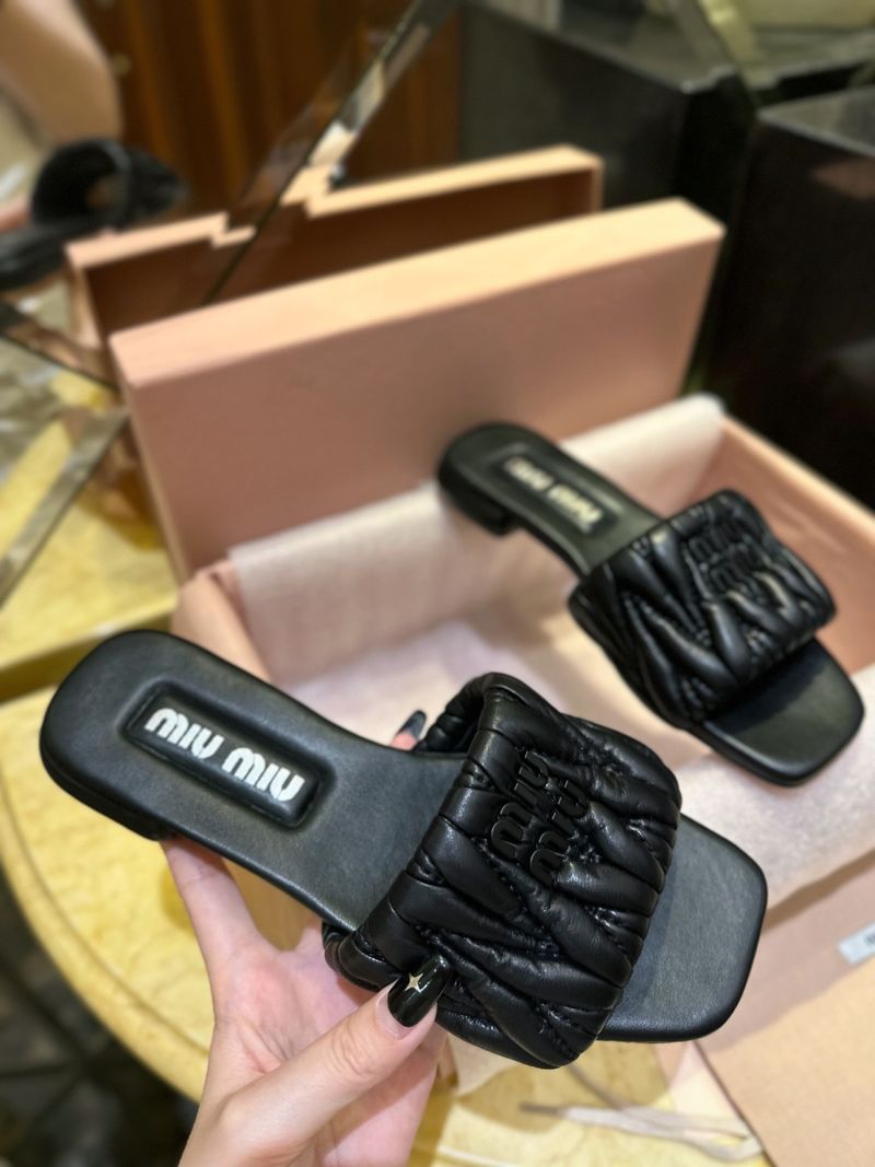 미우미우 마테라쎄 슬리퍼