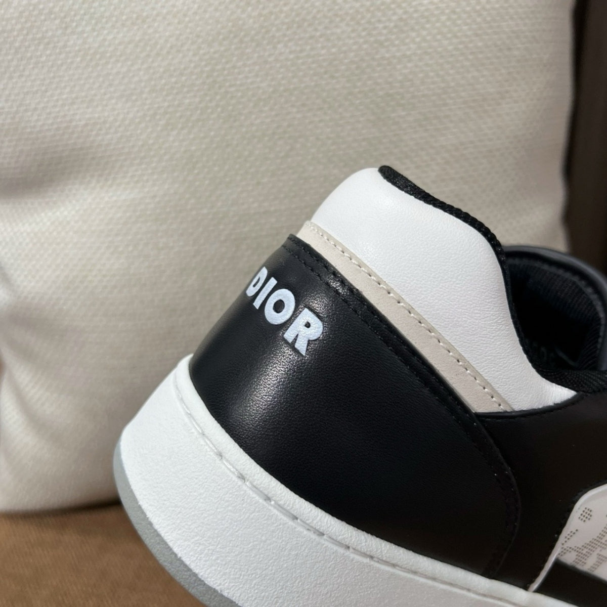 디올 B27 업타운 로우탑 스니커즈 오블리크 갤럭시