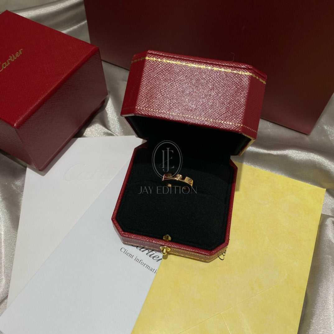 까르띠에 LOVE 링 스몰 (18K)