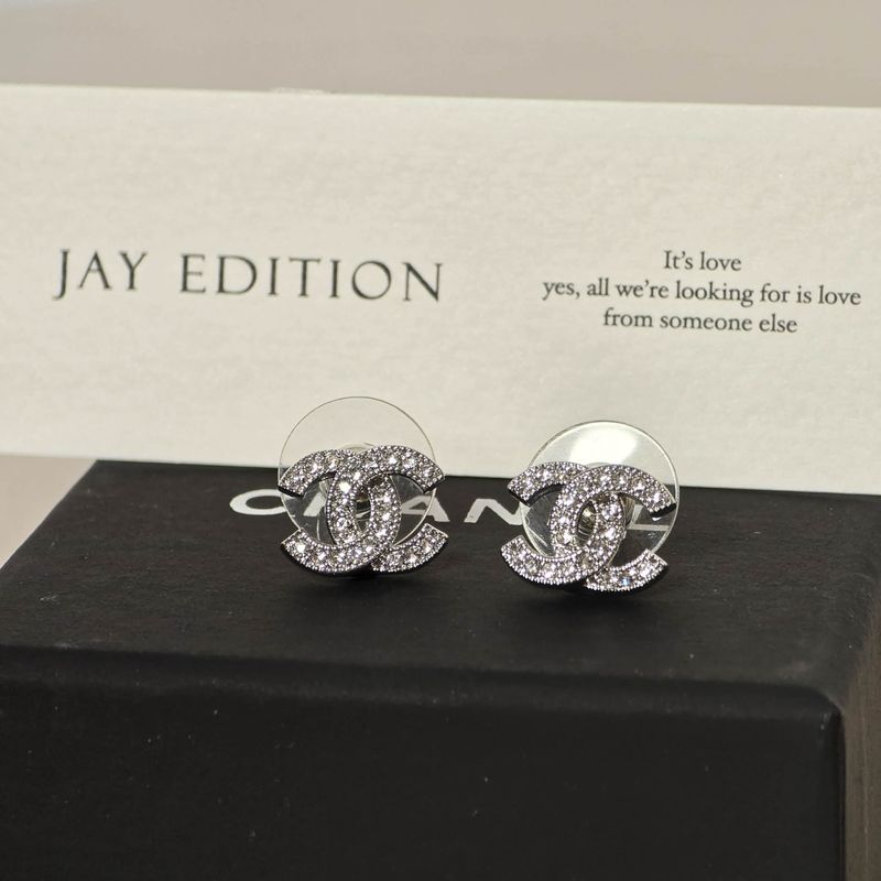 C 귀걸이