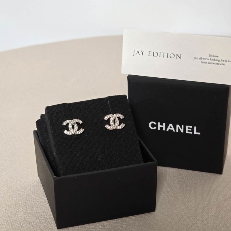 샤넬 귀걸이