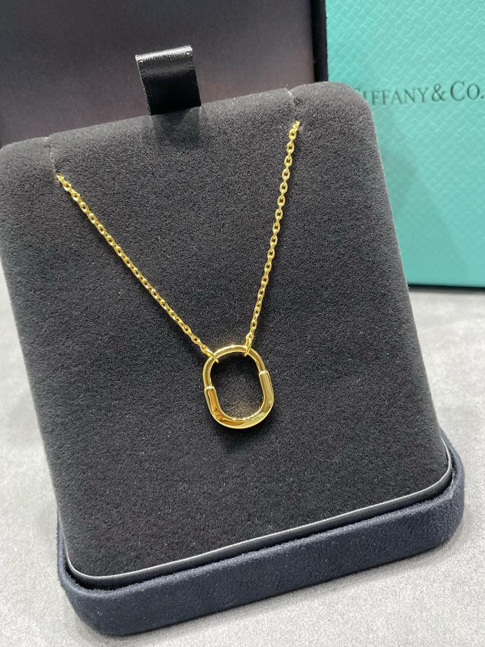 티파니 락 스몰 펜던트 네크리스