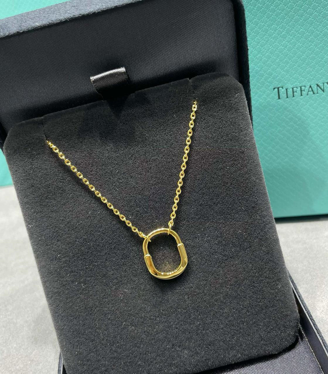 티파니 락 스몰 펜던트 네크리스