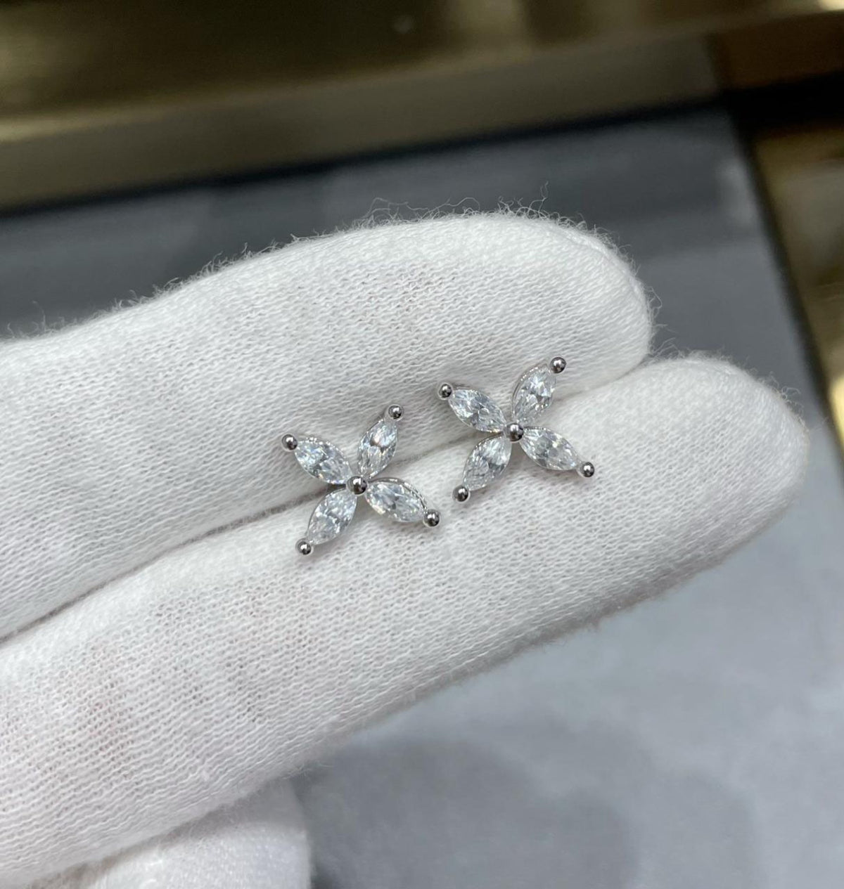 티파니 빅토리아 이어링