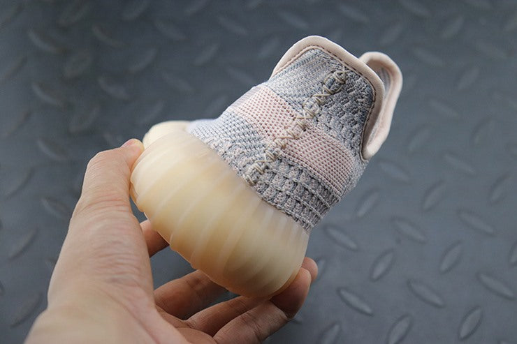 YEEZY 350 V2 신스 논 리플렉티브