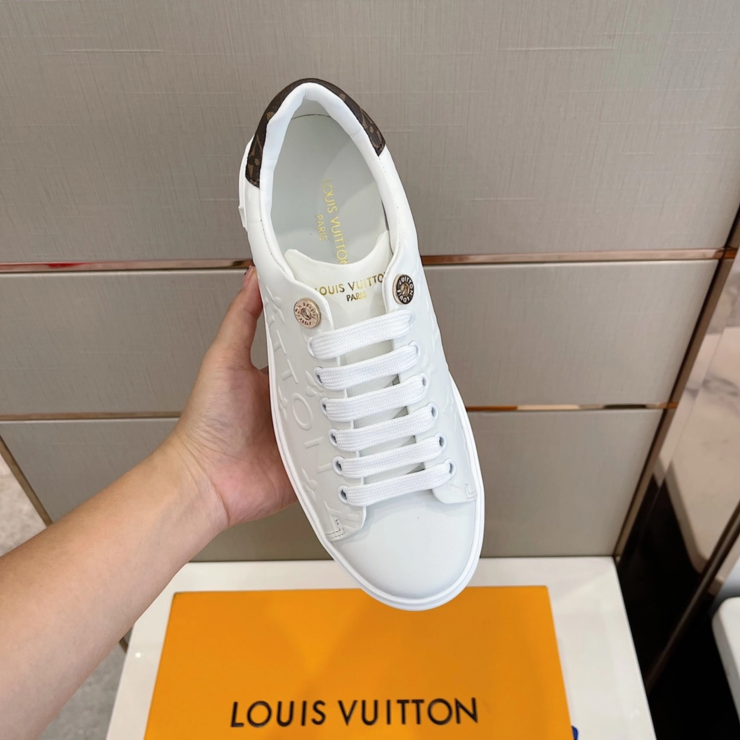 루이비통 타임 아웃 스니커즈