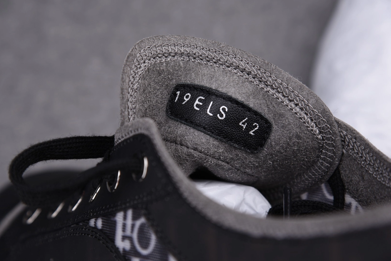 디올 B23 로우탑 스니커즈