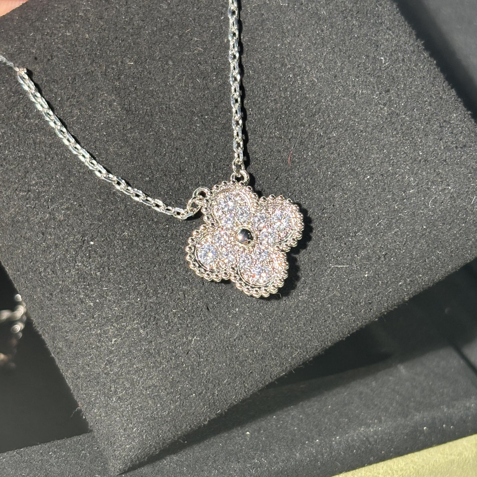 반클리프 빈티지 다이아 알함브라