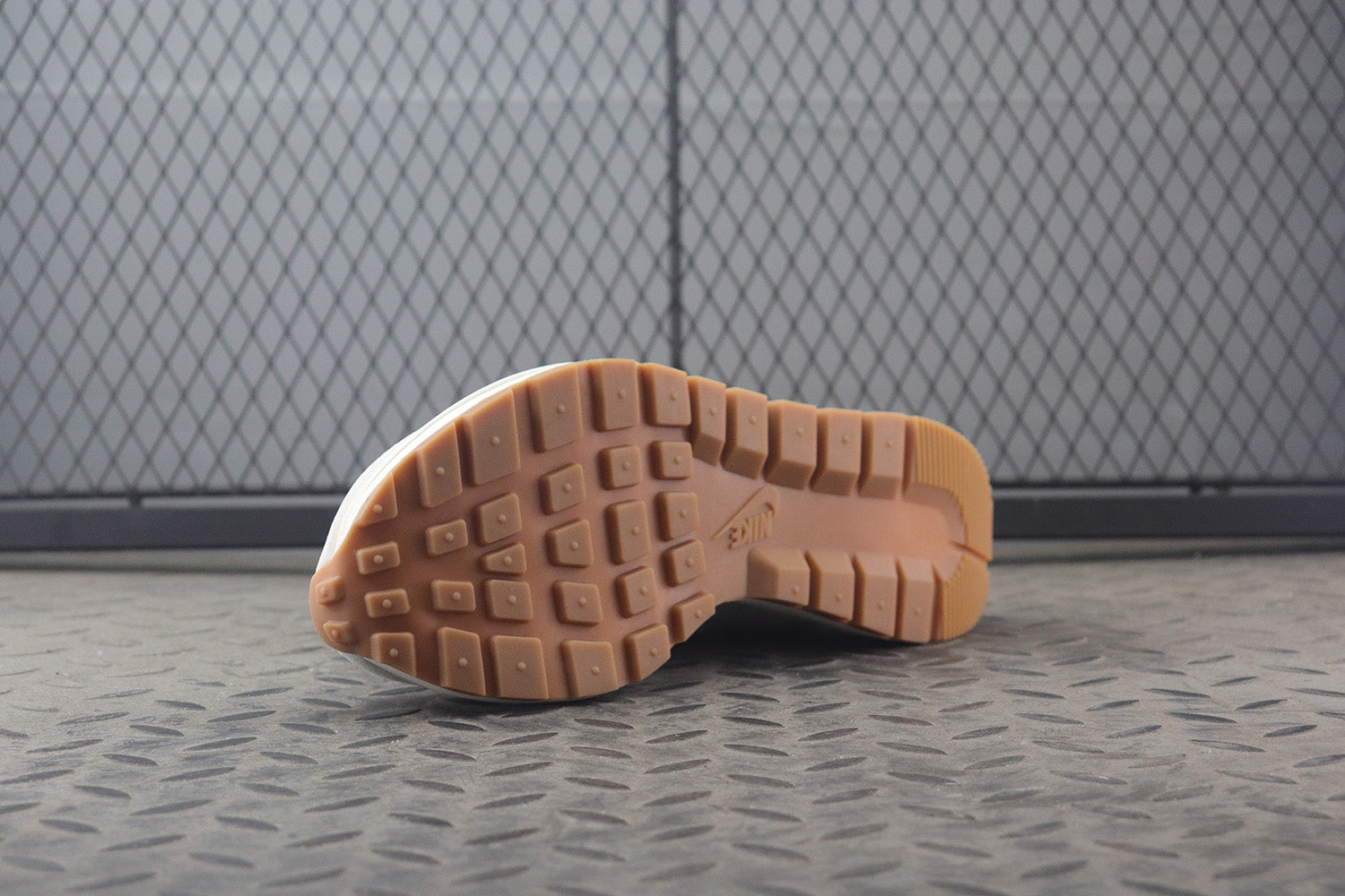 나이키 X 사카이 베이퍼와플 화이트