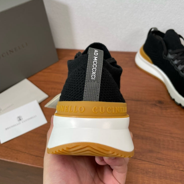 브루넬로 쿠치넬리 니트 레이스업 스니커즈 블랙