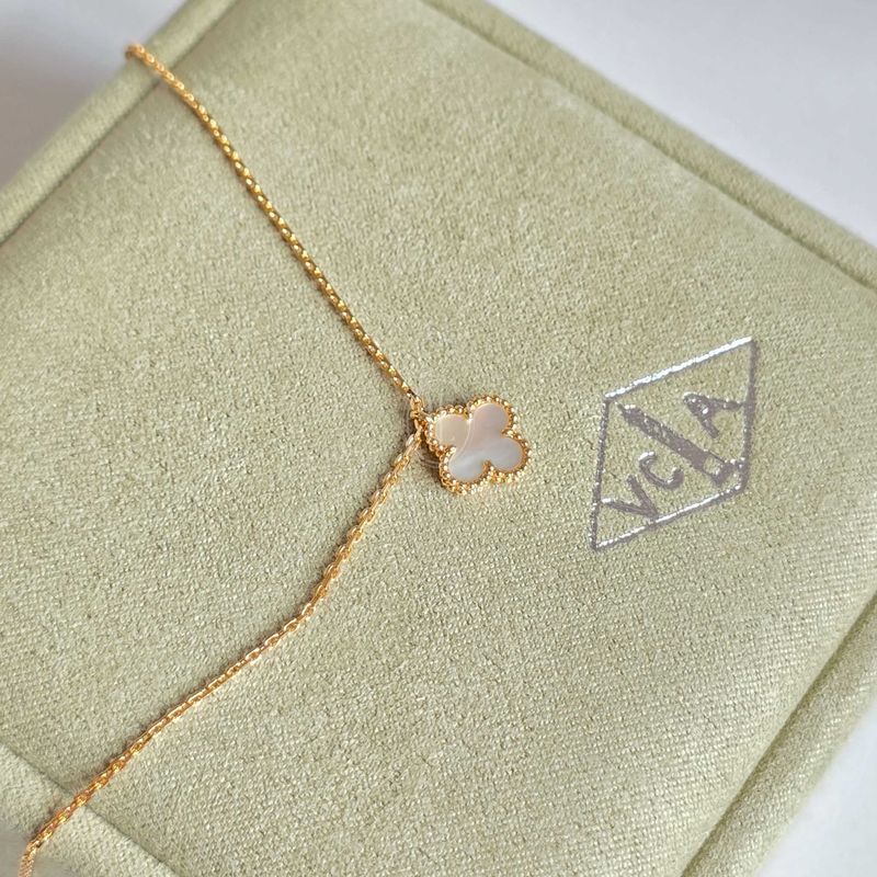 반클리프 스위트 알함브라 네크리스