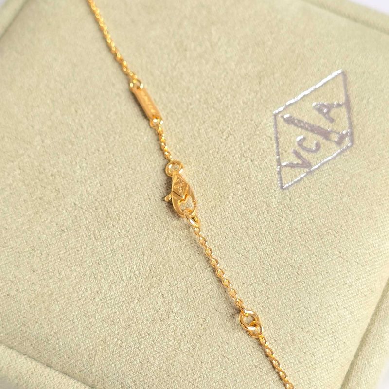 반클리프 스위트 알함브라 네크리스