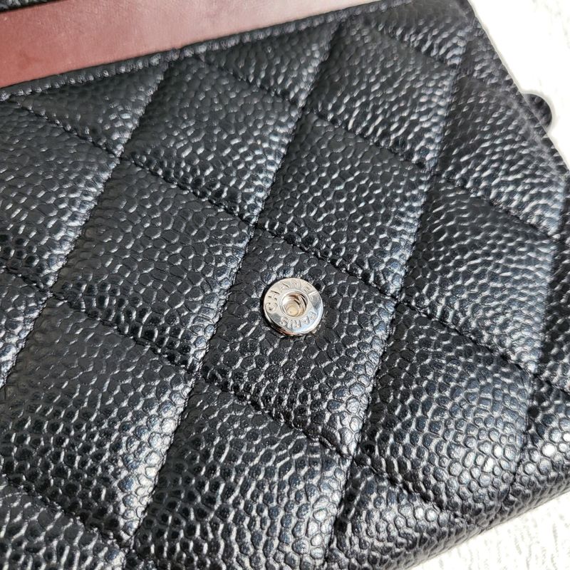 샤넬 클래식 플랩 반지갑 캐비어