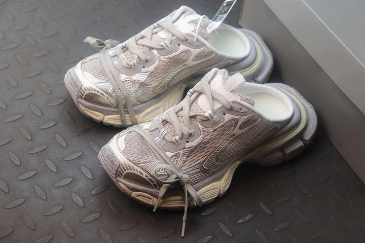 발렌시아가 3XL 베이지 뮬 스니커즈