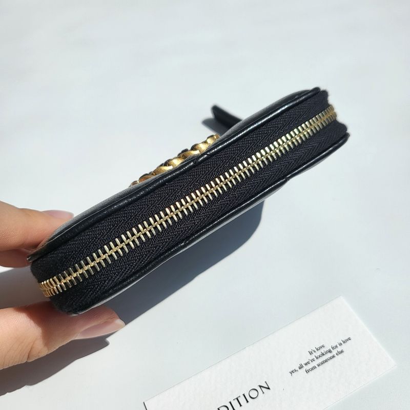 샤넬 19 지퍼 반지갑