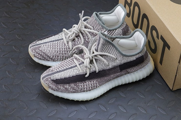 YEEZY 350 V2 시온