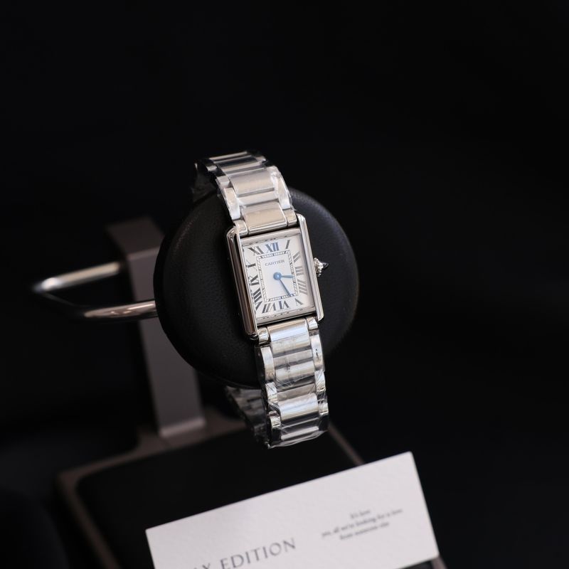 까르띠에 탱크 머스트 스틸 (스몰)