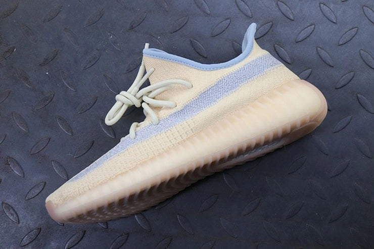 YEEZY 350 V2 린넨