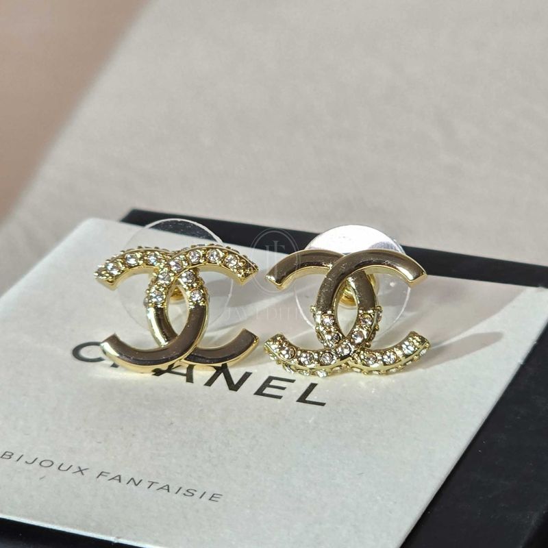 샤넬 귀걸이