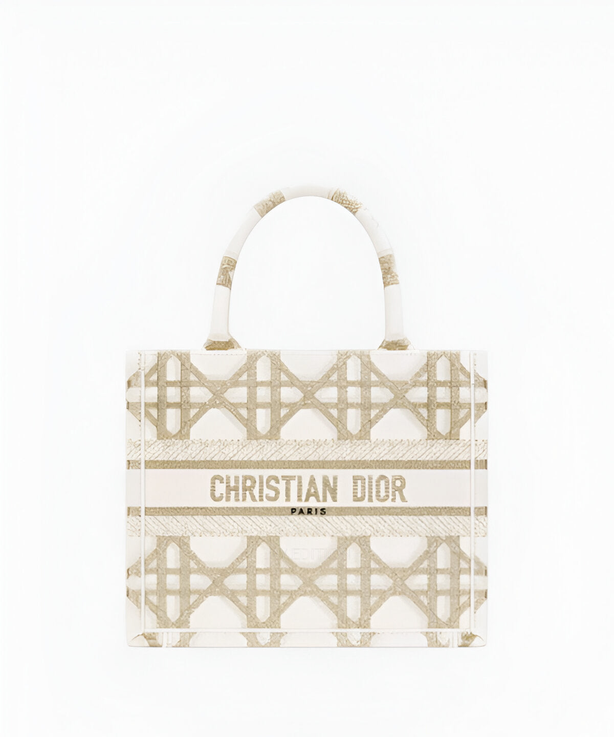 디올 매크로까나쥬 자수 화이트 골드 북 토트백 스몰 정면 퀼팅 텍스타일 디테일