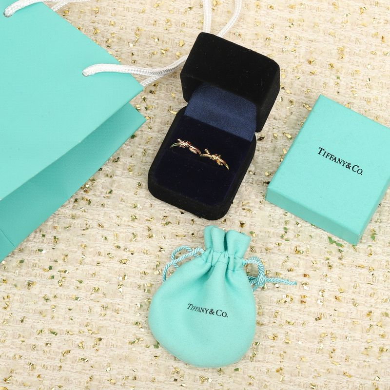 티파니 노트 링