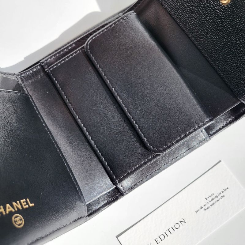 샤넬 보이 반지갑