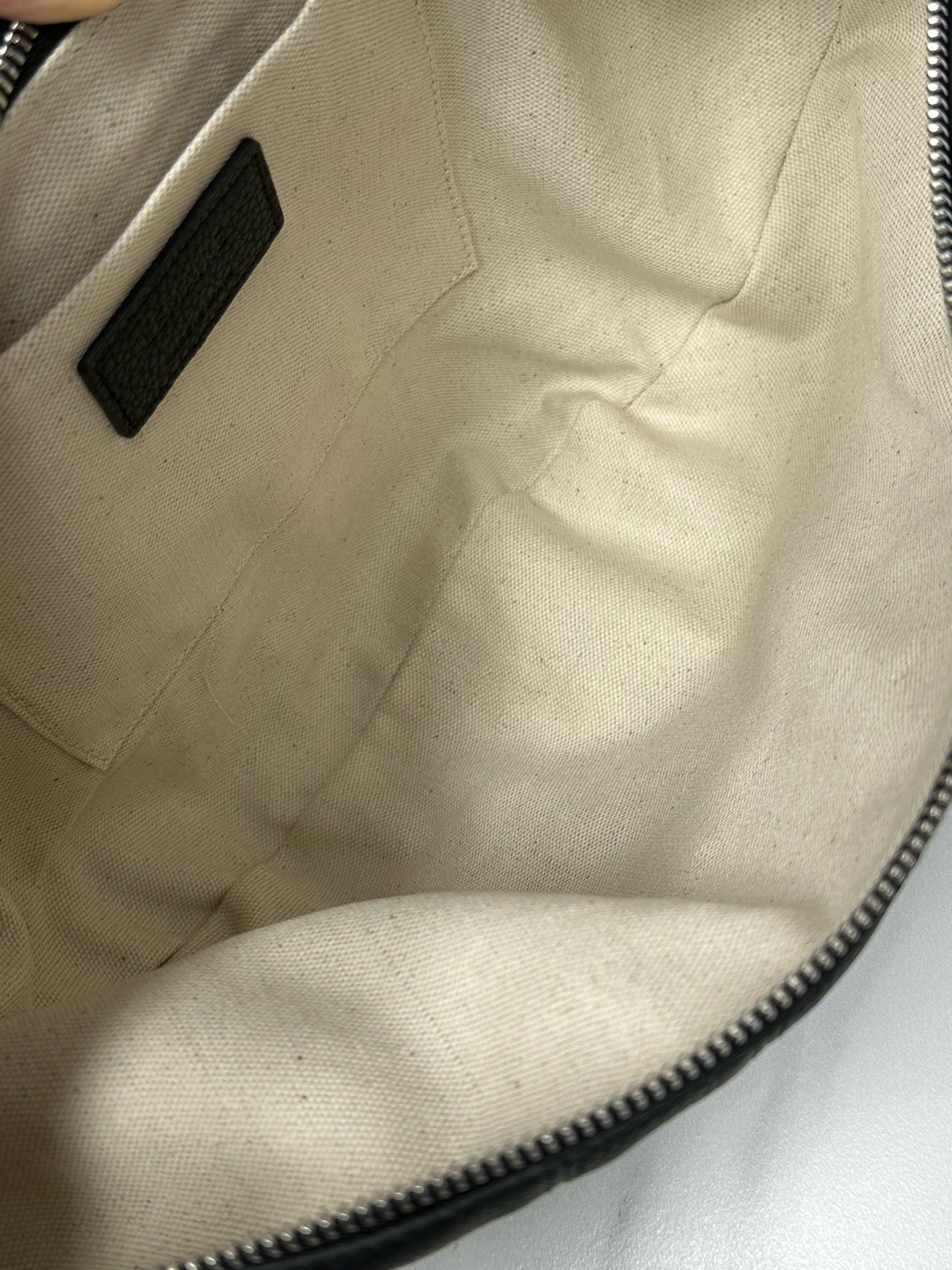 해외재고) 르메르 범백 미디움 그레인 / 블랙