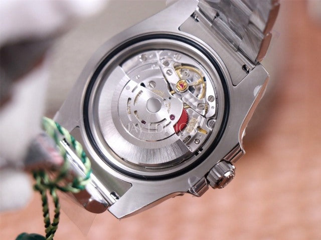 롤렉스 서브마리너 녹판 헐크 40mm