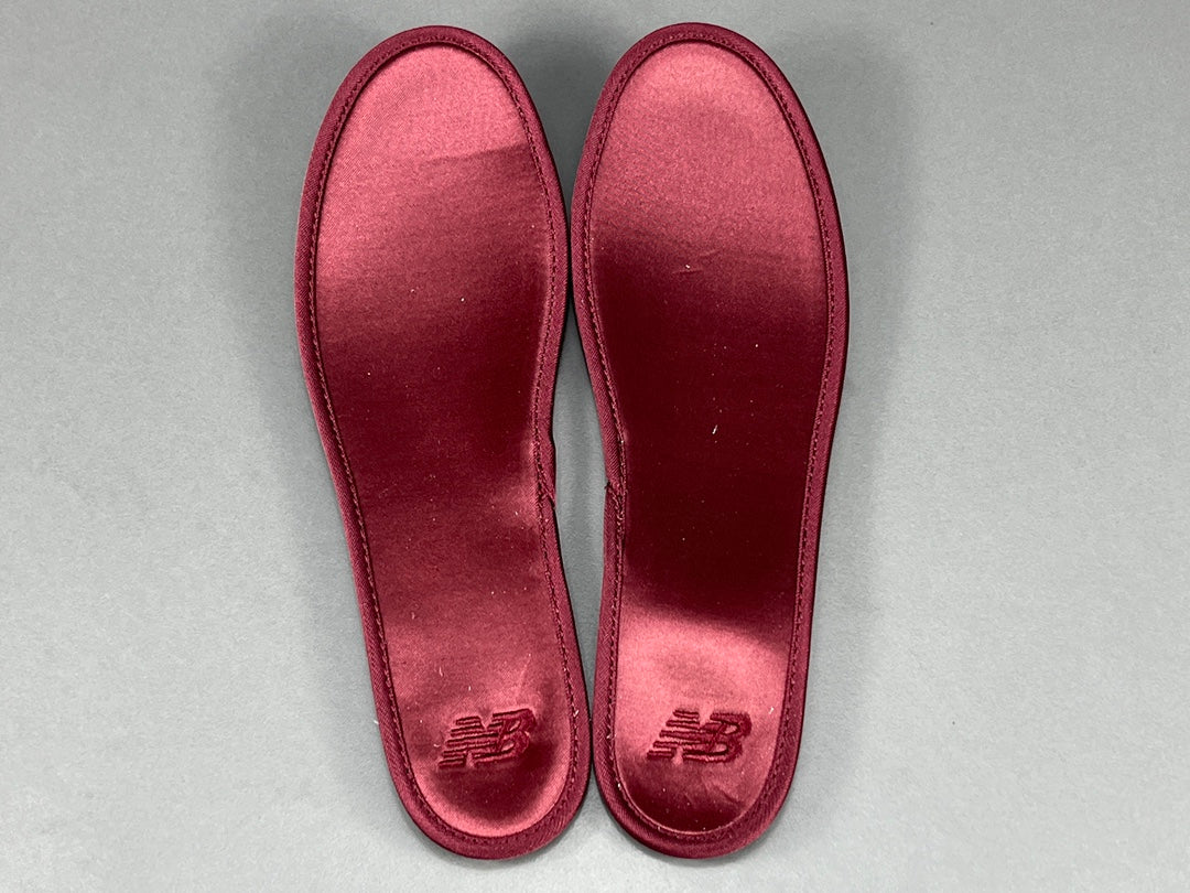 뉴발란스 2002R 프로텍션 팩 징크 에펠탑