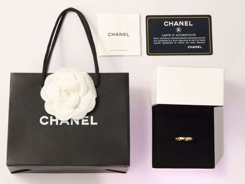 샤넬 코코크러쉬 링 파베 - 미니