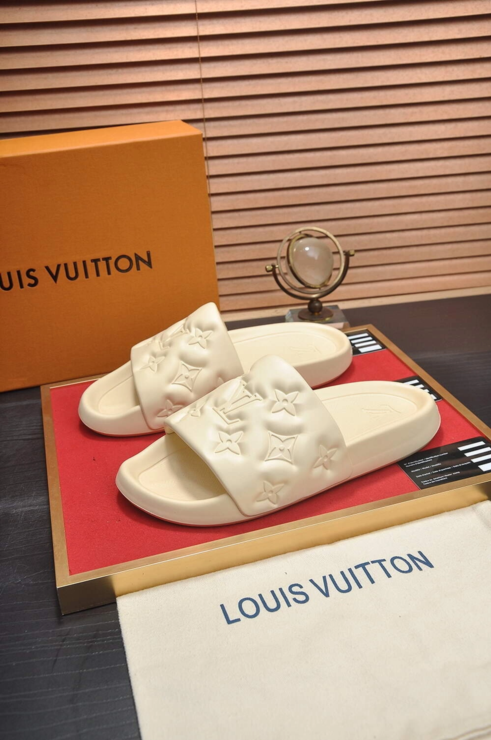 루이비통 워터프론트 뮬 슬리퍼