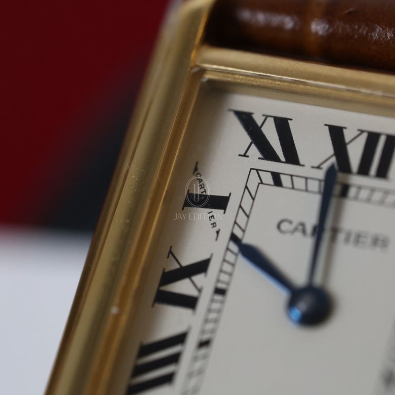 까르띠에 탱크 루이 옐로우골드 브라운스트랩