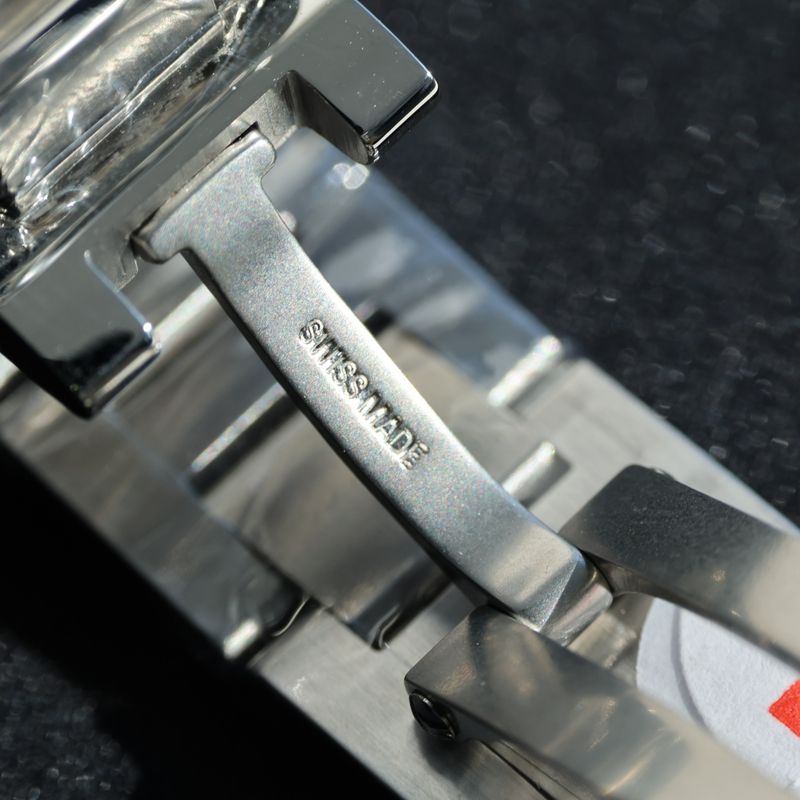 까르띠에 발롱블루 28mm 쿼츠