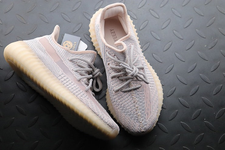 YEEZY 350 V2 신스 논 리플렉티브