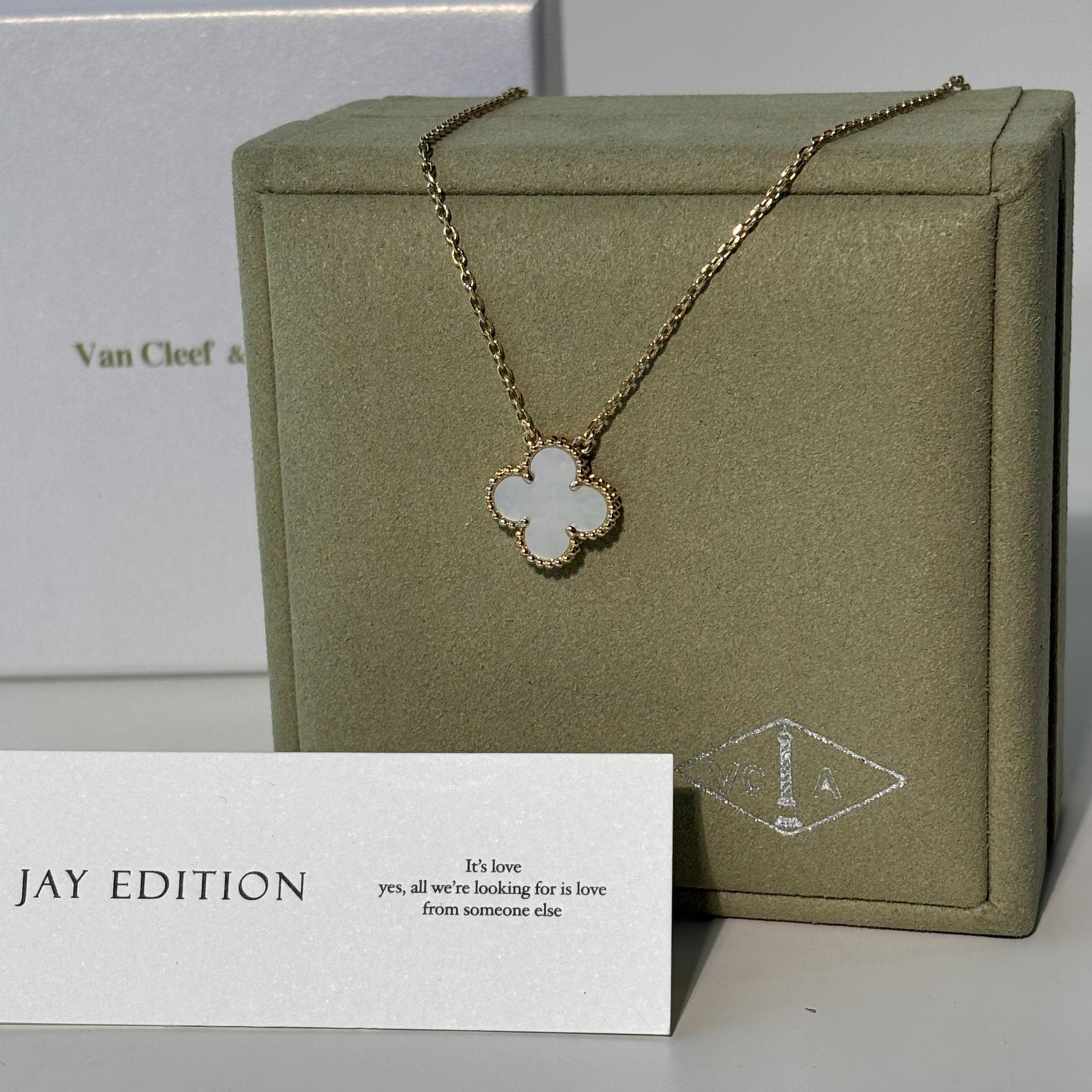 반클리프 빈티지 알함브라 (네크리스)