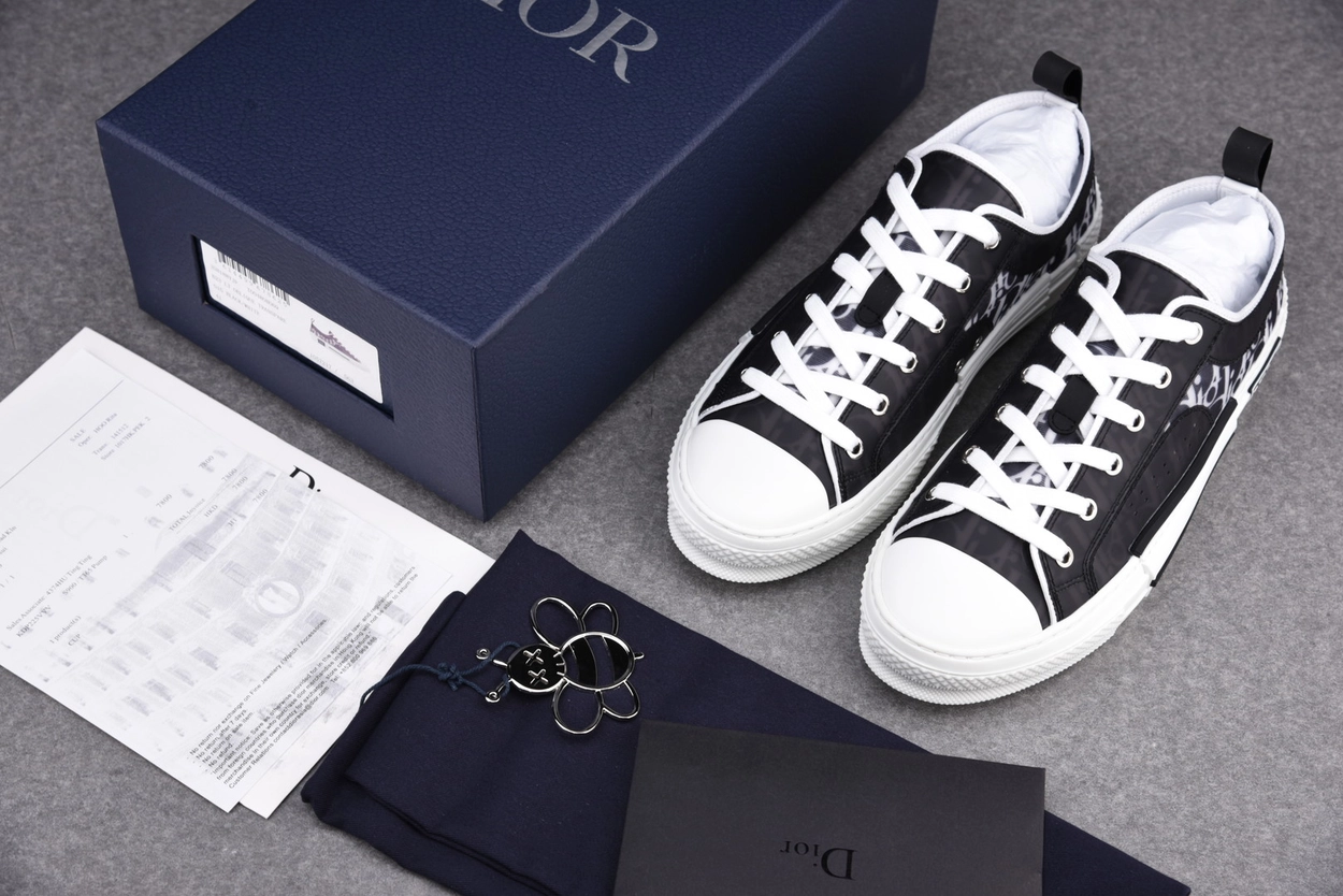 디올 B23 로우탑 스니커즈