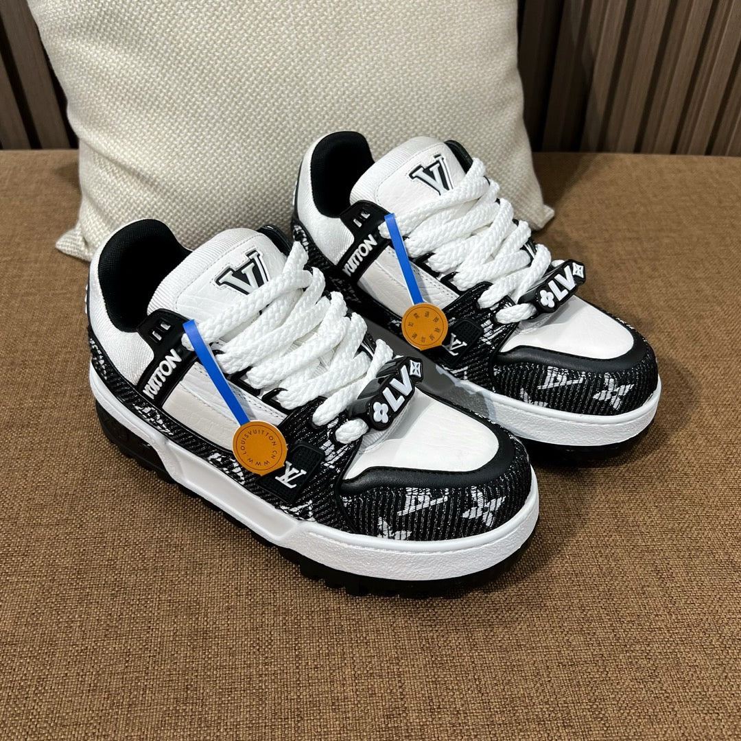 루이비통 LV 트레이너 맥시 스니커즈 모노그램