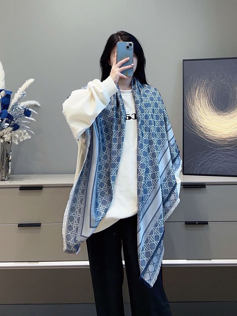 디올 스카프