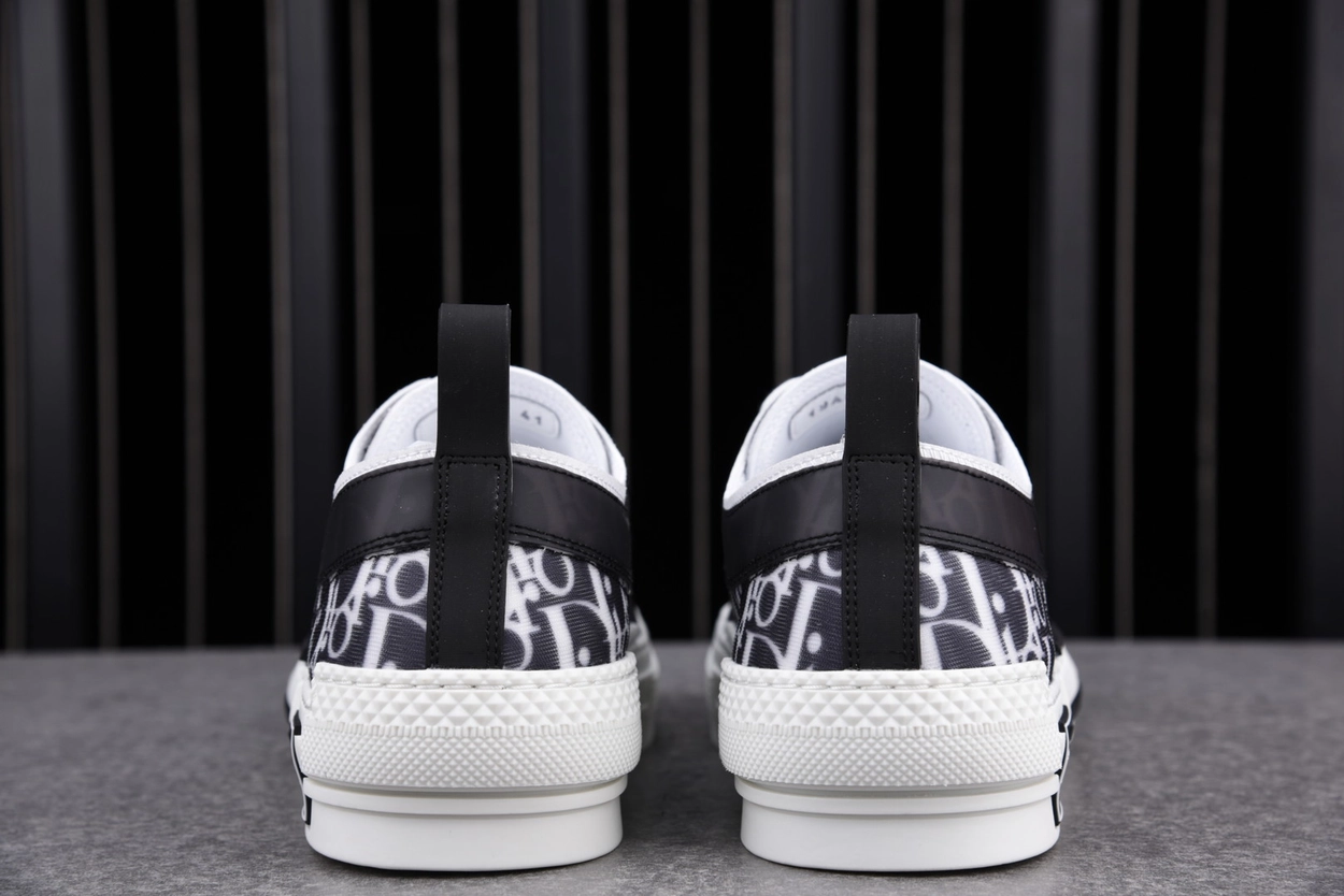 디올 B23 로우탑 스니커즈