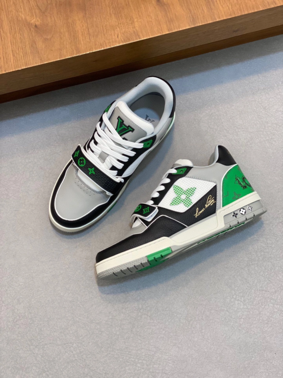 루이비통 LV 트레이너 벨크로 스니커즈