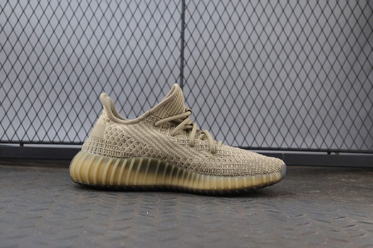 YEEZY 350 V2 샌드토프