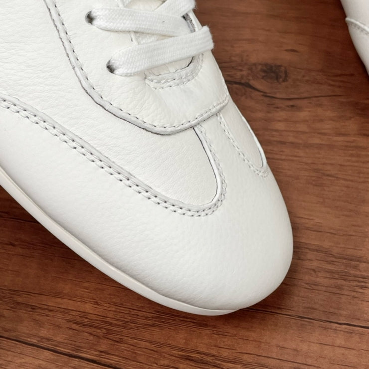 프라다 레더 스니커즈