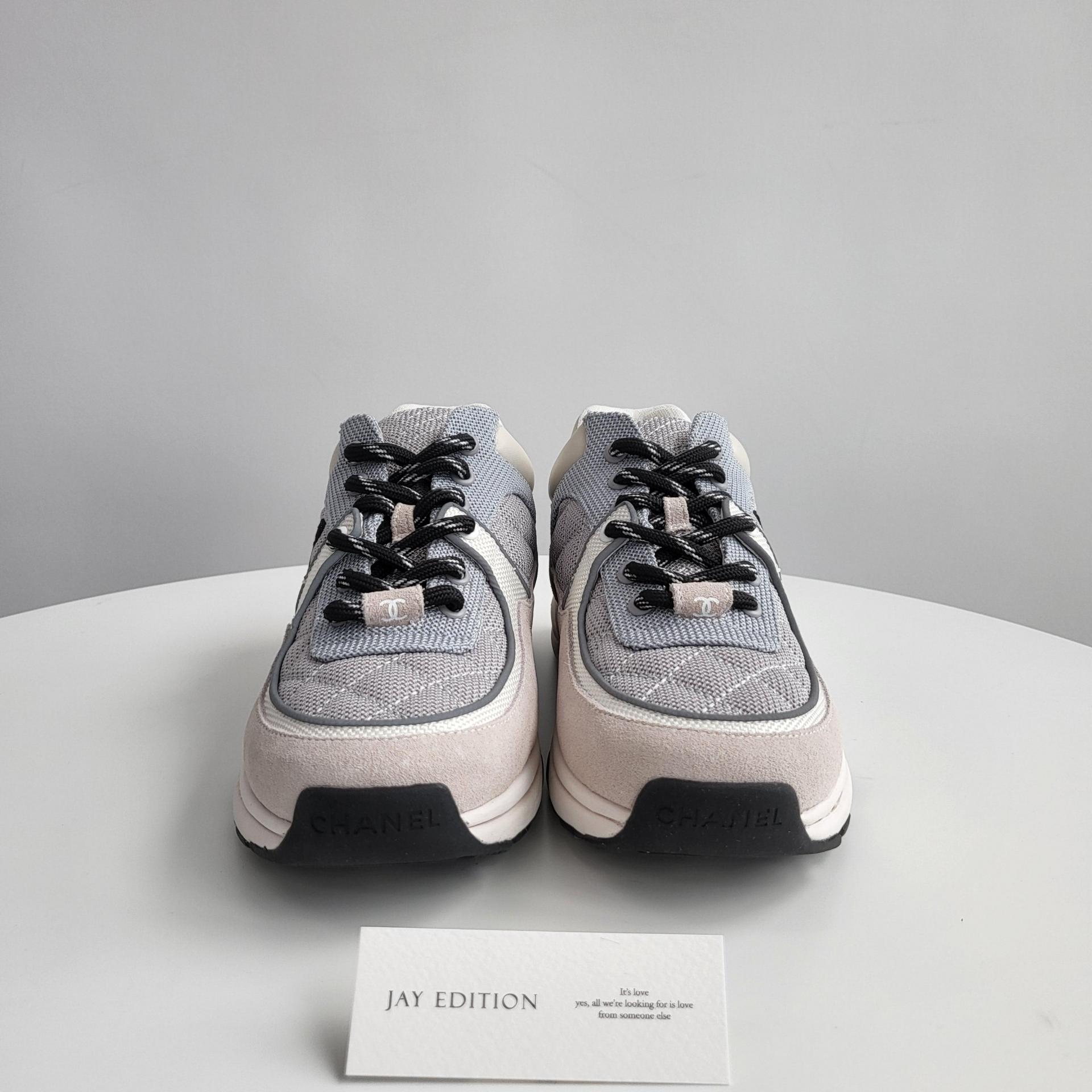 국내) 샤넬 로고 스니커즈 / 블랙 36