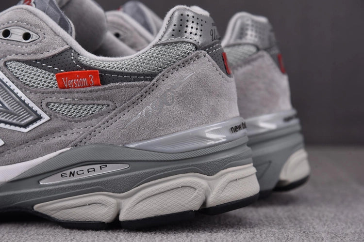 뉴발란스 990vs3 메이드 인 USA 그레이 - D 스탠다드