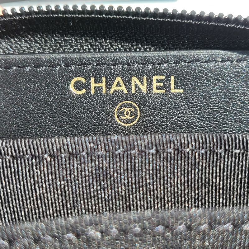 샤넬 보이 지퍼 반지갑